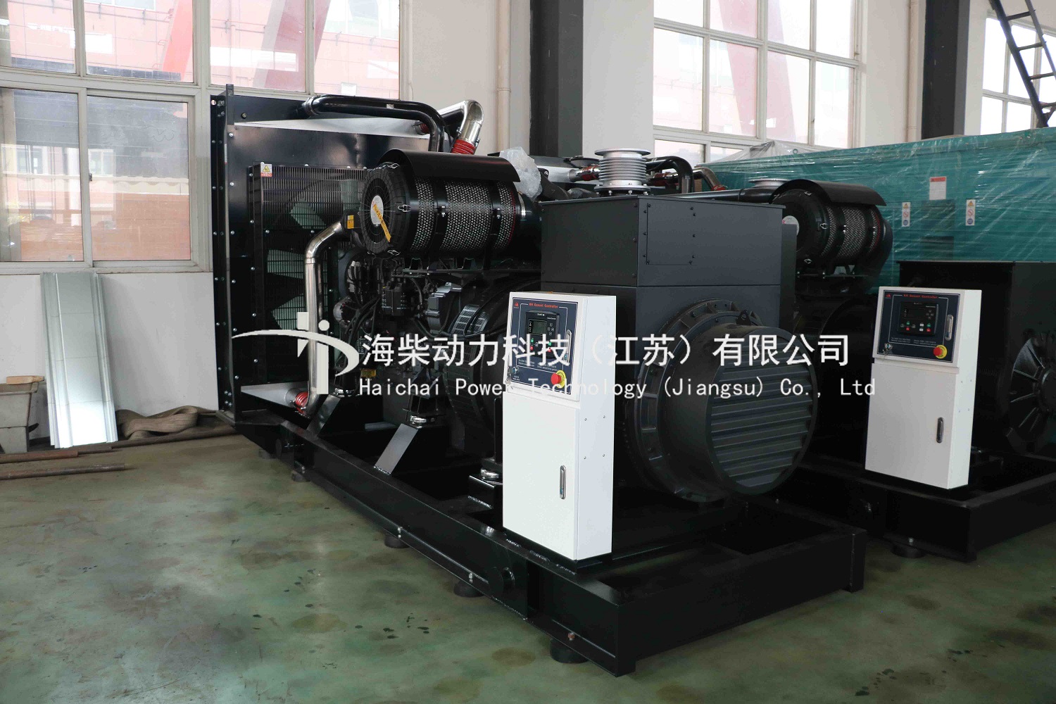 700kw上柴柴油发电机组2.jpg