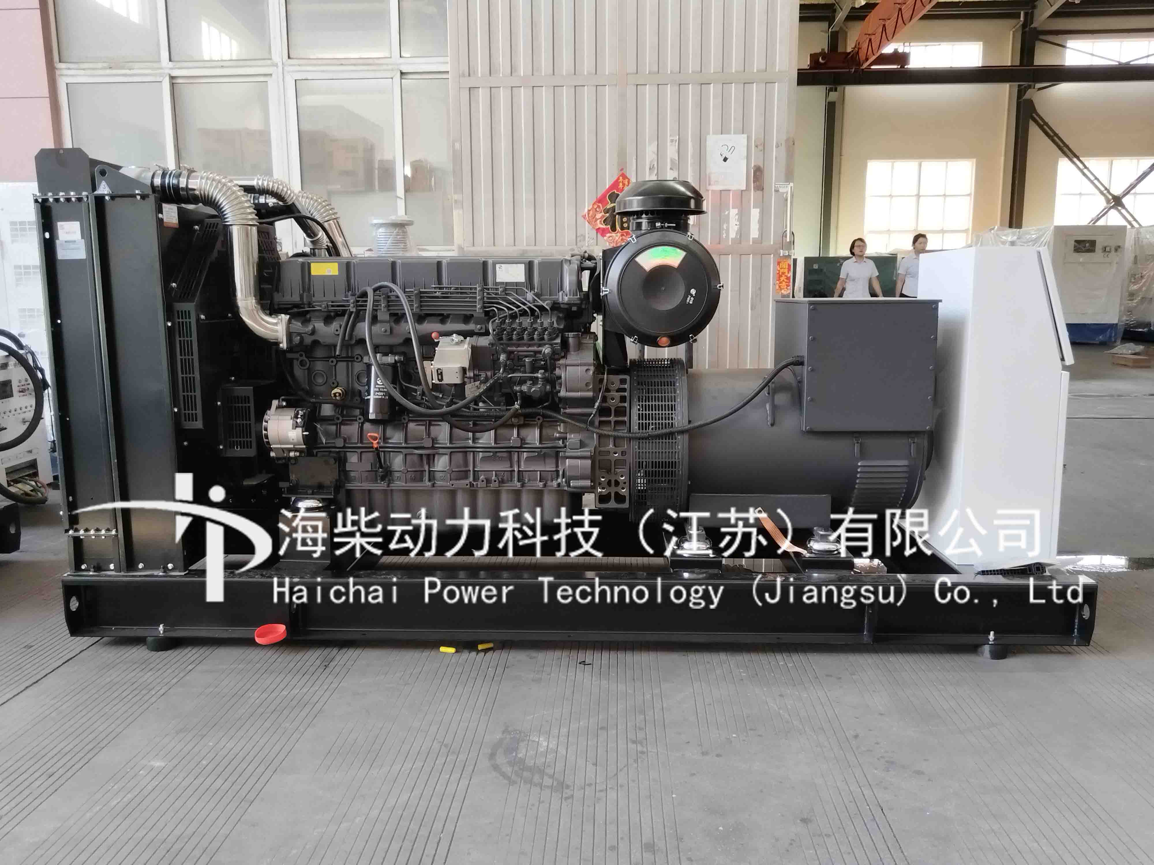280kw上柴发电机组.jpg